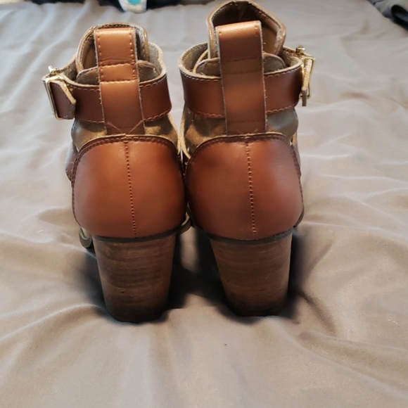 Target Booties - Picture 3 of 7